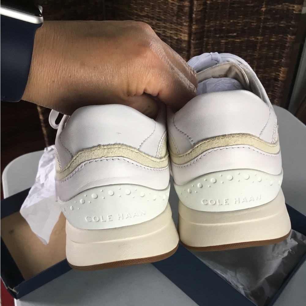 COLE HAAN WOMEN GRANDPRO SNEAKERS - Picture 14 of 15